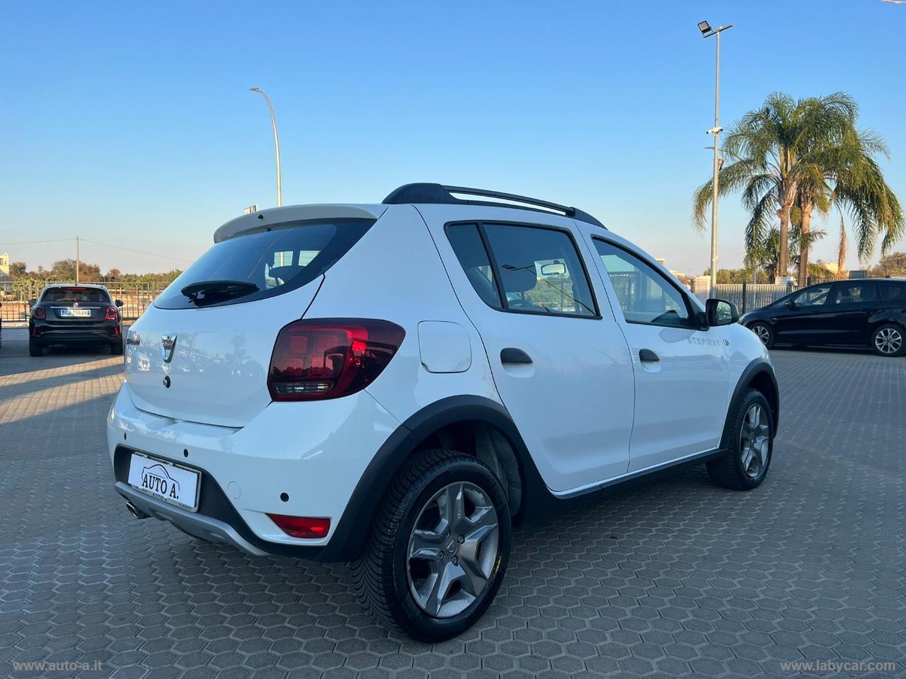DACIA Sandero Stepway 0.9 TCe 12V T-GPL 90 S&S