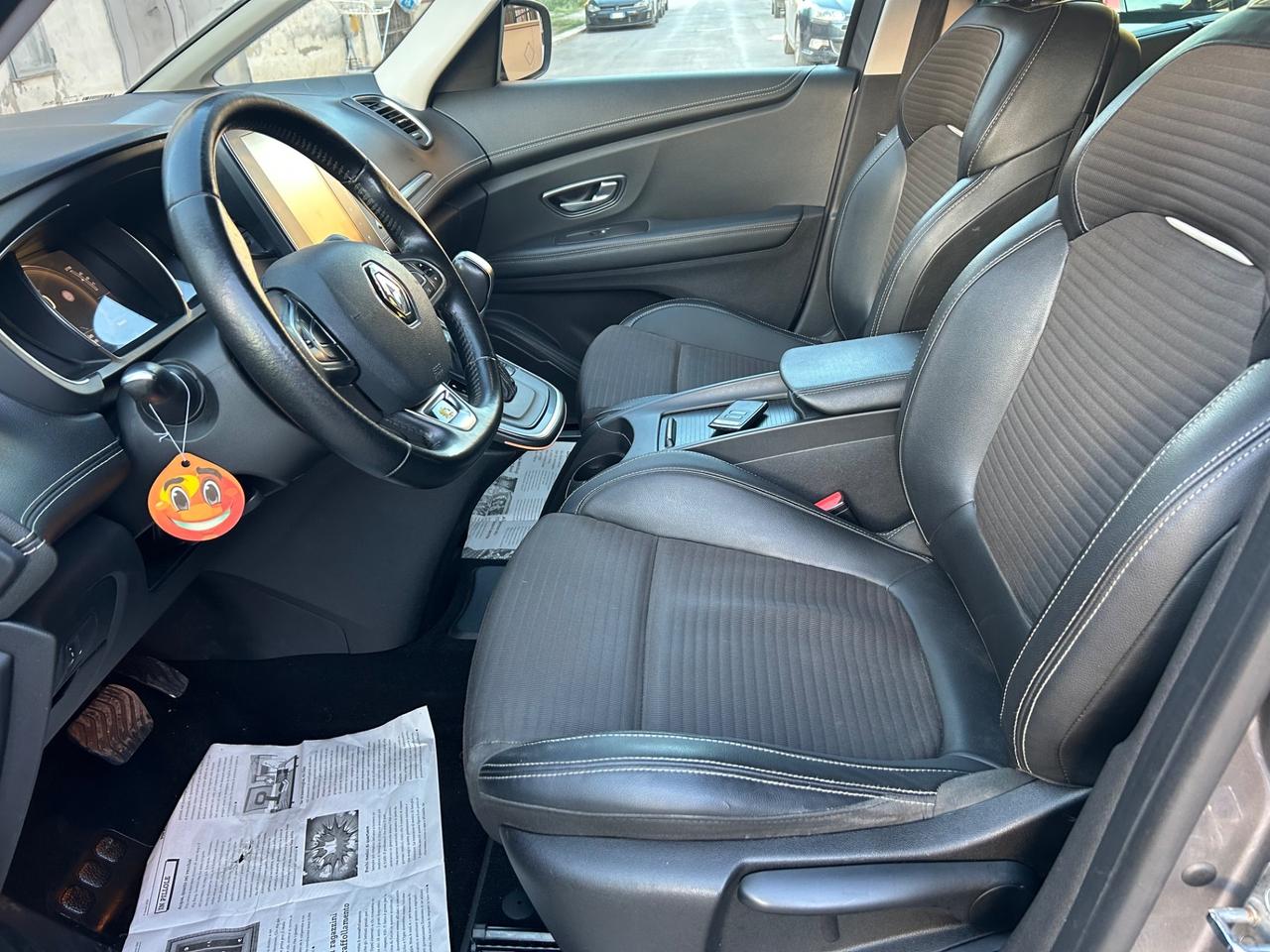 Renault Scenic Scénic dCi 8V 110 CV EDC Energy Intens