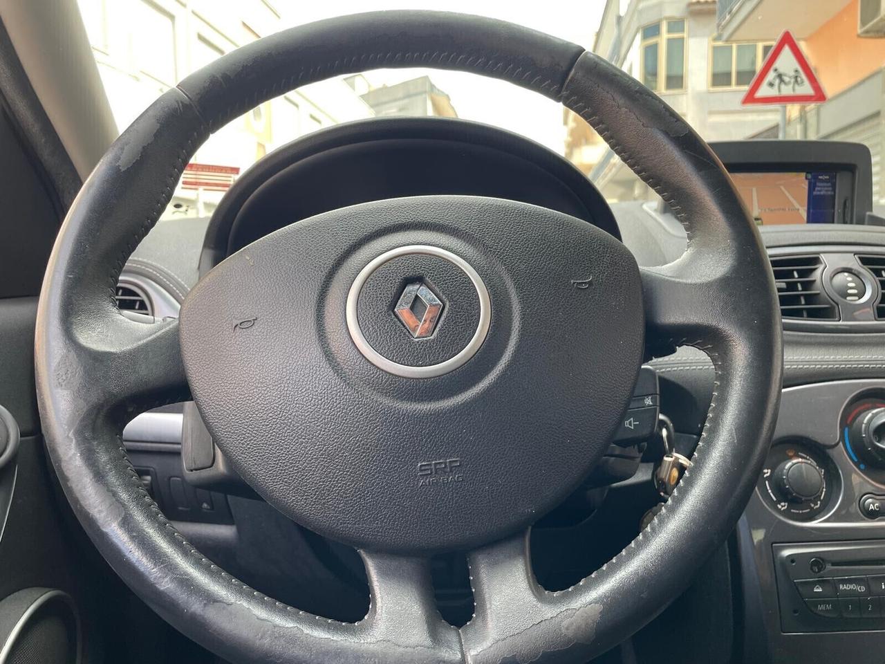 Renault Clio 1.2 16V 5 porte Confort