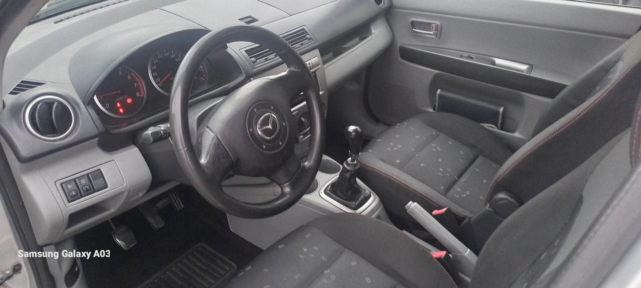 Mazda 2 1.200 Benz. UNICO PROPRIETARIO !!