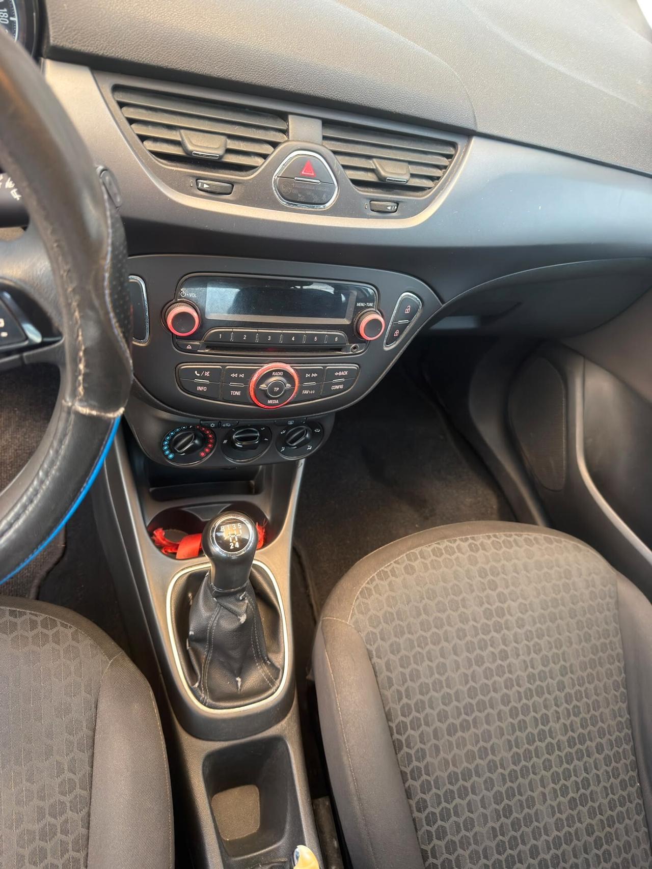 Opel Corsa 1.2 5 porte b-Color