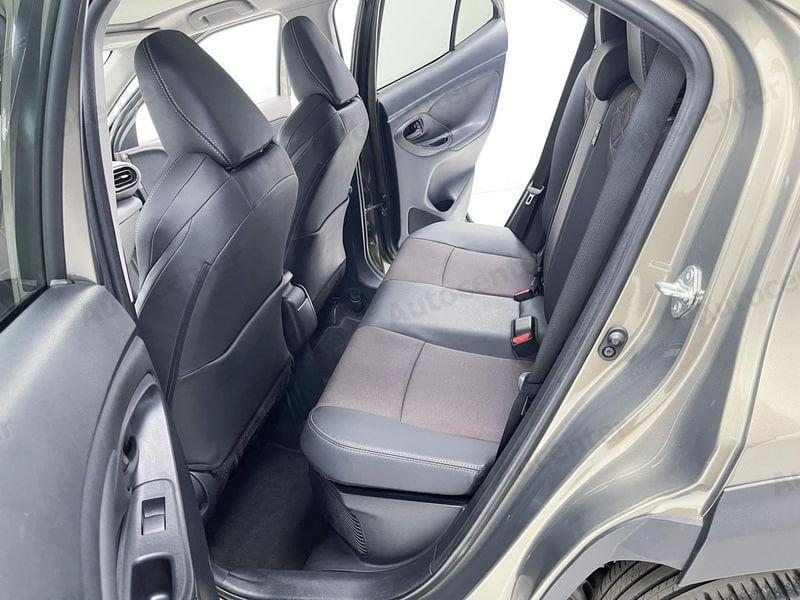 Toyota Yaris Cross Cross 1.5h Lounge fwd 116cv e-cvt