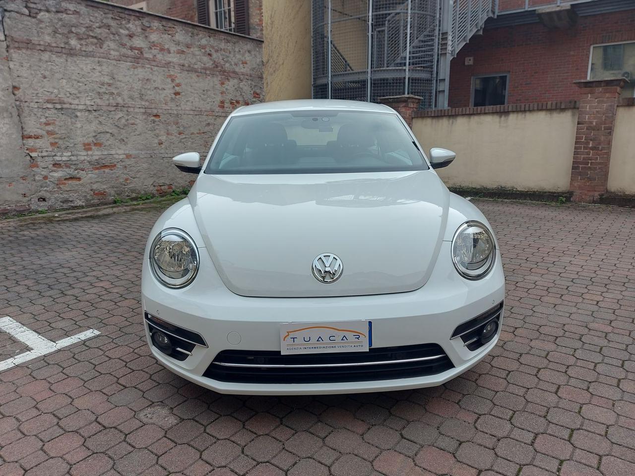 Volkswagen Maggiolino 2.0 TDI 110 cv ok neopatentati