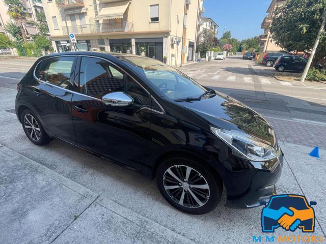 PEUGEOT 208 1° Allure ?neo patentati ?