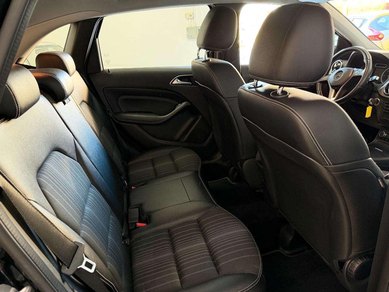 Mercedes-benz B 180 CDI Automatic Premium OK NEOPATENTATO