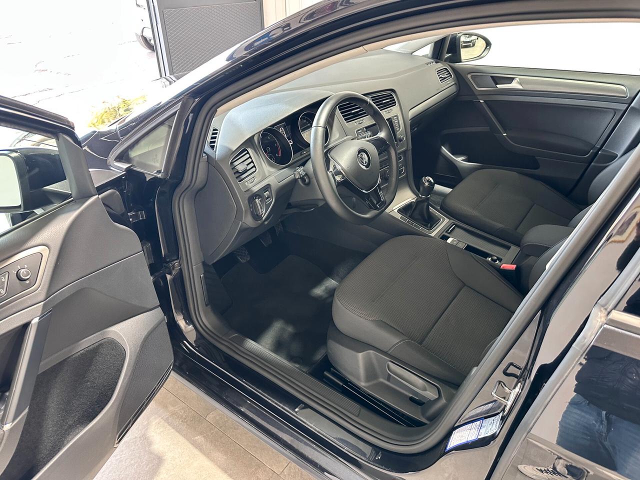 Volkswagen Golf 1.6 TDI 5p. Comfortline - Km 75.000 - DA VETRINA!!!!