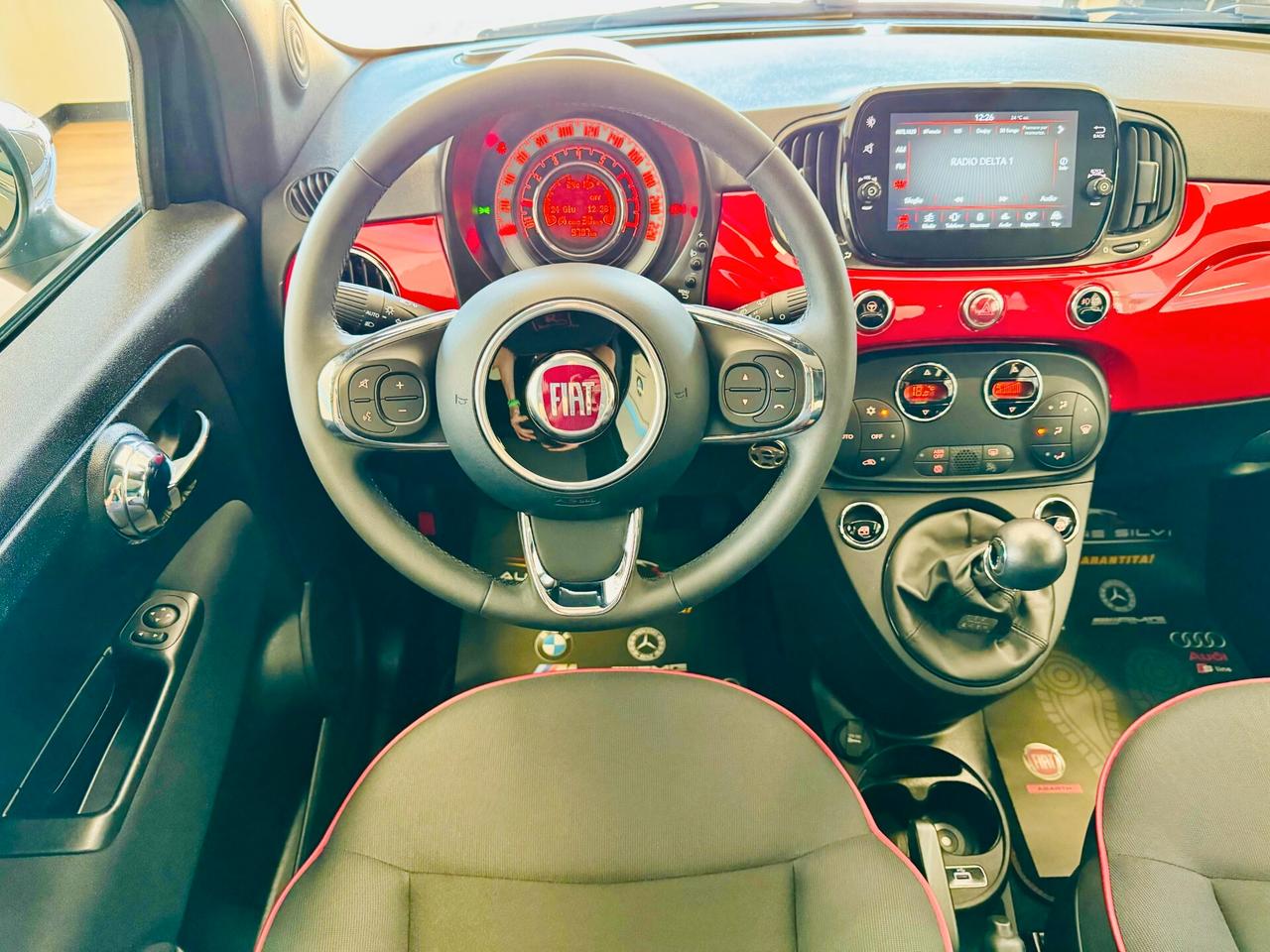 Fiat 500 1.0 Hybrid Red 70CV - 9.700 KM!!!!