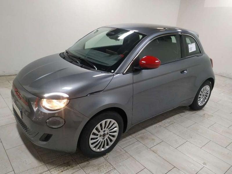 FIAT 500e 42 kWh (Red)