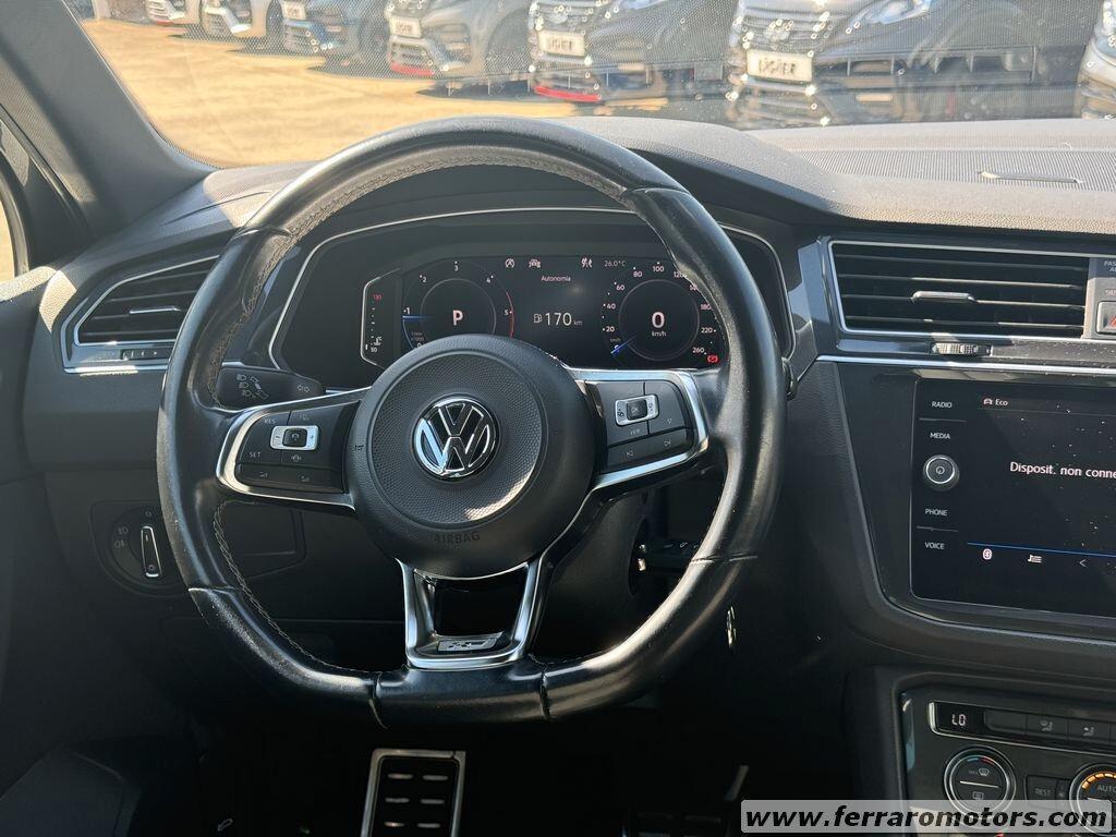 Volkswagen Tiguan business