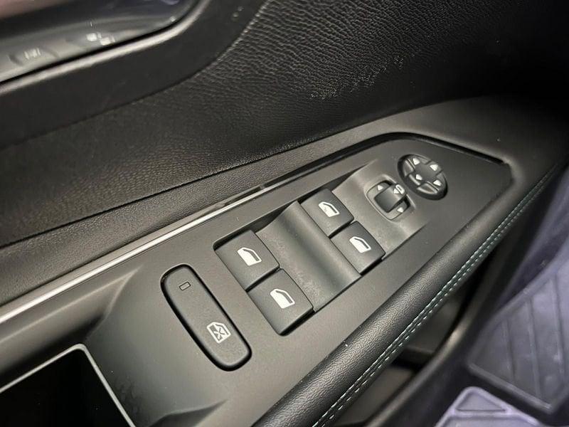 Peugeot 3008 3008 PureTech Turbo 130 S&S EAT8 Active Pack - PROMO SIRONIAUTO+