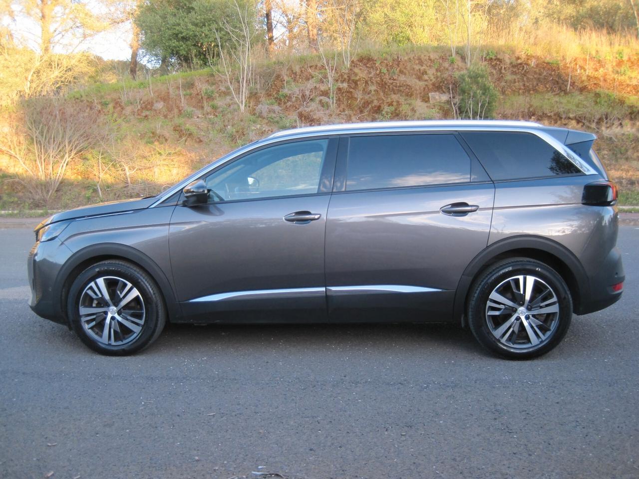 Peugeot 5008 BlueHDi 130 S&S EAT8 Allure Pack