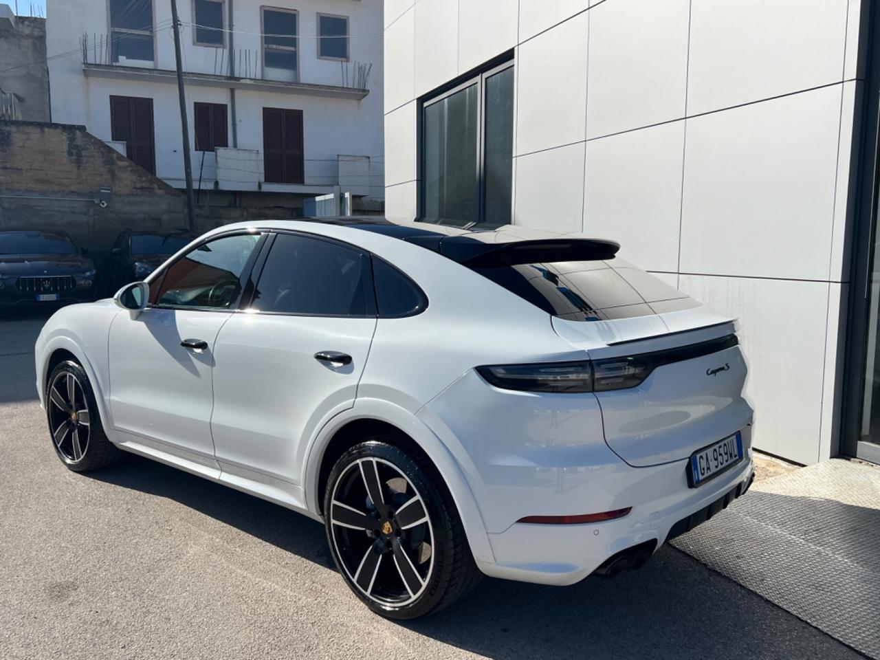 Porsche Cayenne Coupé 2.9 V6 S - possibilità noleggio no scoring