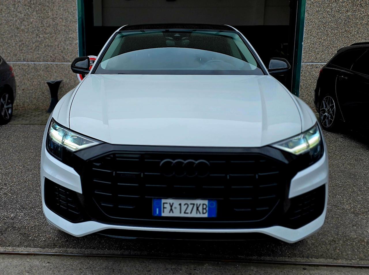 Audi Q8 50 TDI 286 CV quattro tiptronic Sport IVA ESPOSTA