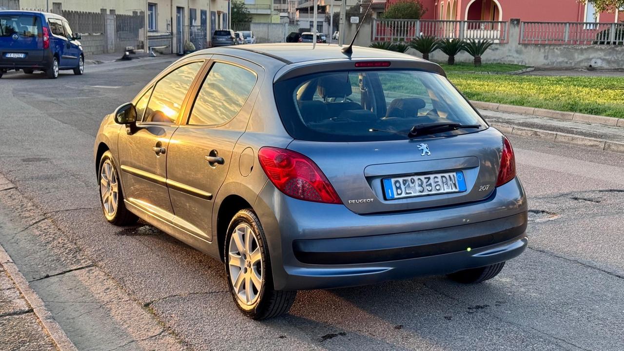 Peugeot 207 1.6 HDi 90CV 5P XS (66 kw)