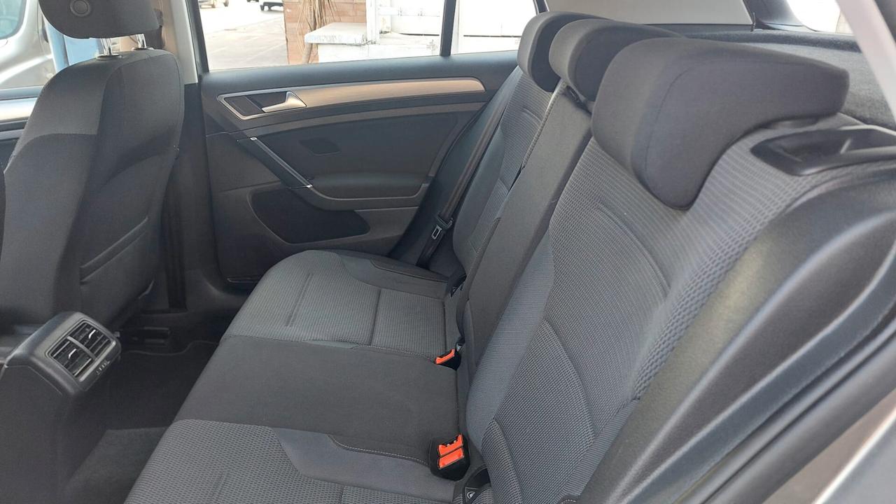 Volkswagen Golf 1.6 TDI 110 CV 5p. Comfortline BlueMotion