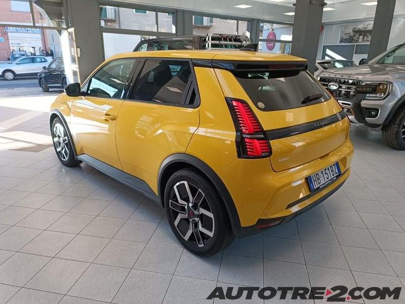 Renault 5 E-Tech Electric 40 KWH techno 120 cv urban range A PARTIRE DA € 20.900 DETAX