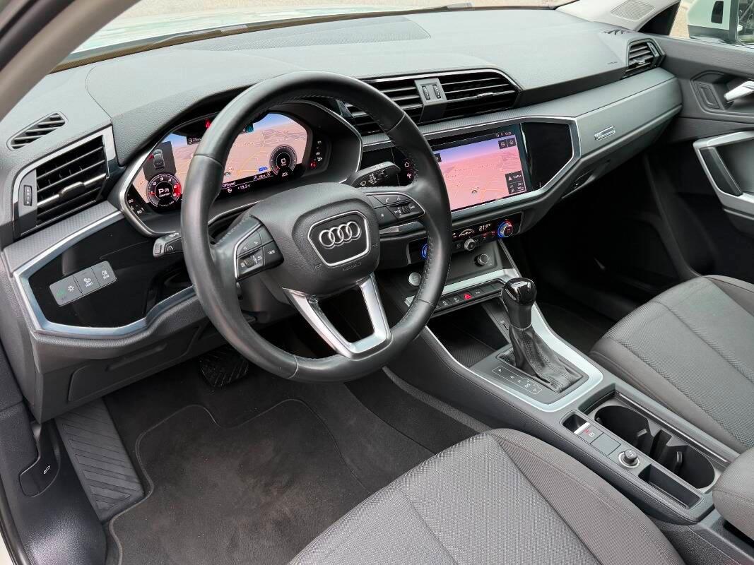Audi Q3 Sportback 2.0 150CV tdi s-tronic sportback spb