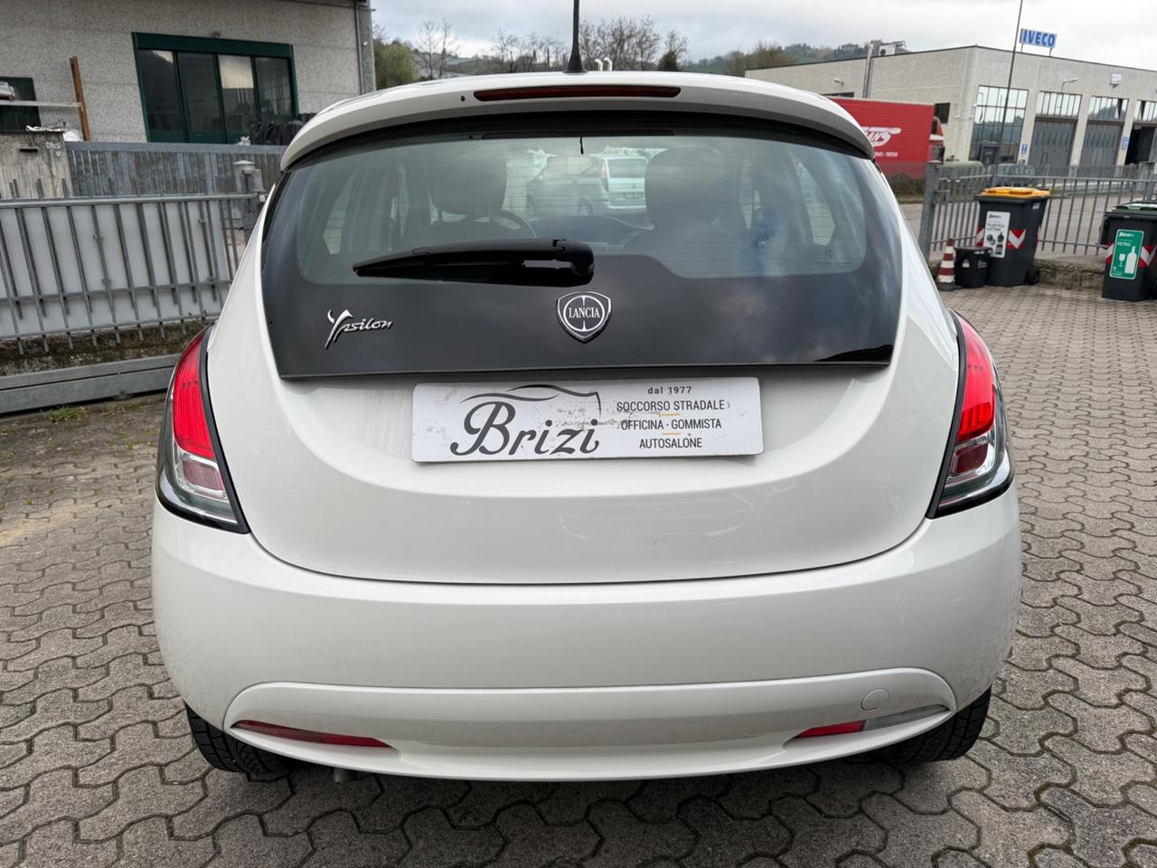 Lancia Ypsilon 1.2 69 CV 5 porte
