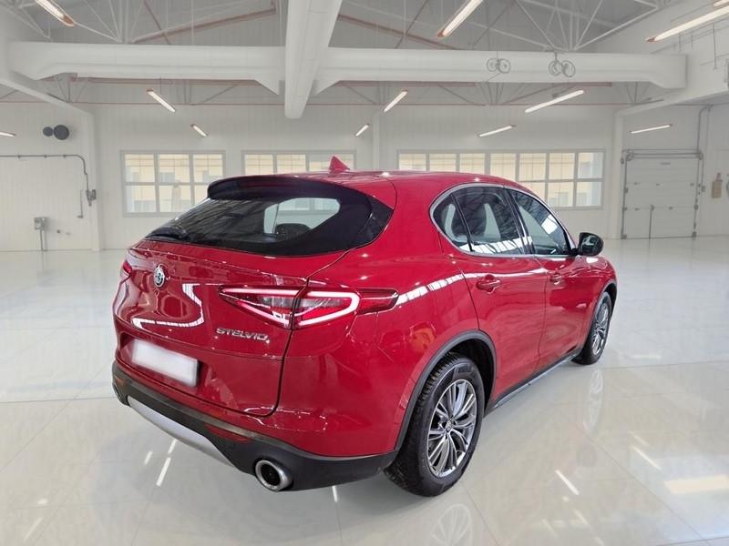 ALFA ROMEO STELVIO 2.2 TURBO DIESEL 160 CV BUSINESS AT8 RWD SUV