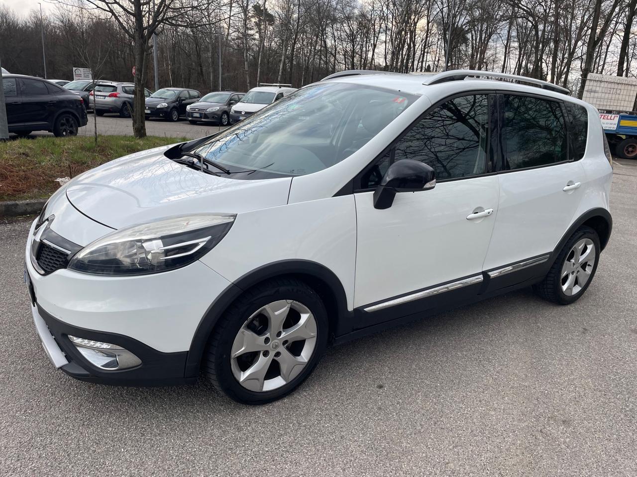 Renault Scenic Scénic XMod Cross 1.5 dCi 110Cv*Automatic*Navi*Neopatentati*