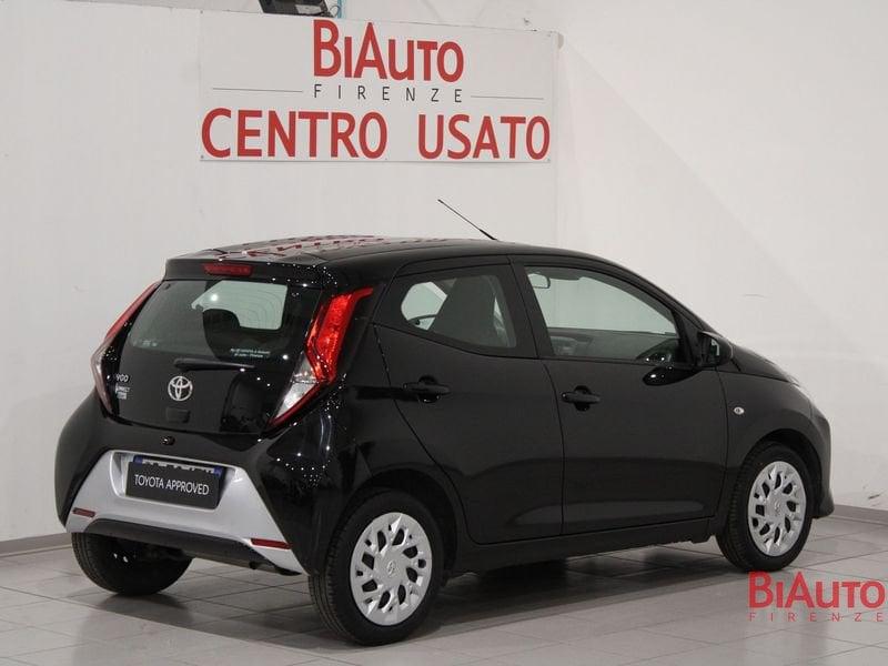 Toyota Aygo Aygo 5p 1.0 x-play 72cv