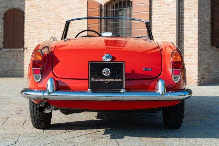 1964 Alfa Romeo Giulia Spider - RDS01661