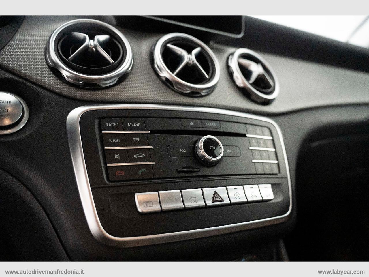 MERCEDES-BENZ GLA 220 CDI Automatic Premium