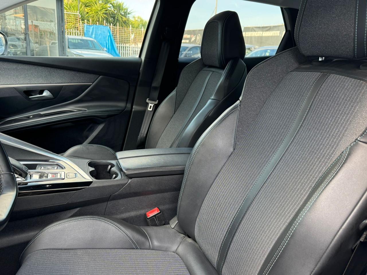 PEUGEOT 3008 1.5 DIESEL 131CV ALLURE 2022