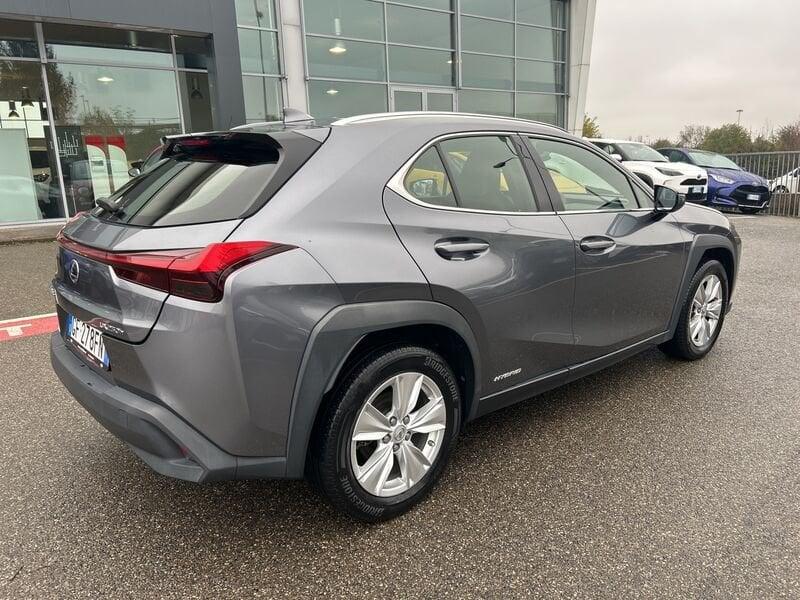 Lexus UX Hybrid Business