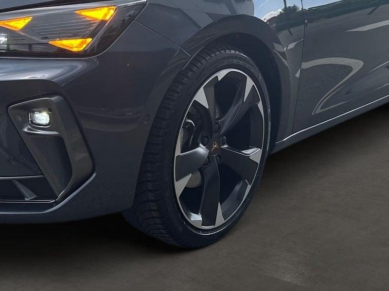 Cupra Leon Leon Sportstourer 1.5 Hybrid 150 CV DSG Camera 18" LED