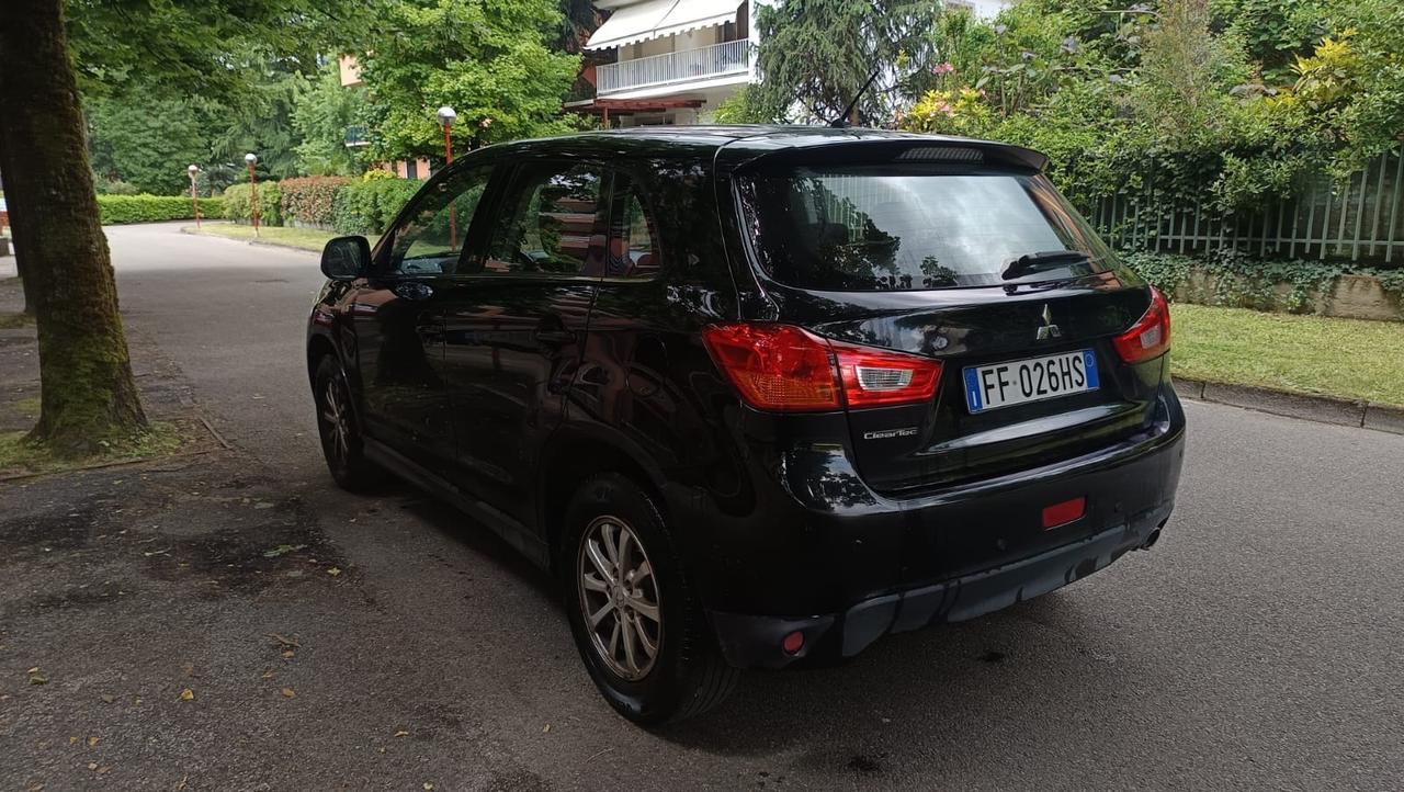 Mitsubishi ASX 1.6 DI-D 114 CV 4WD Instyle Panoramic