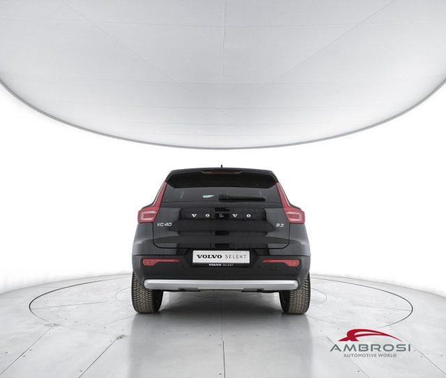 VOLVO XC40 XC40 2.0 b3 Core auto