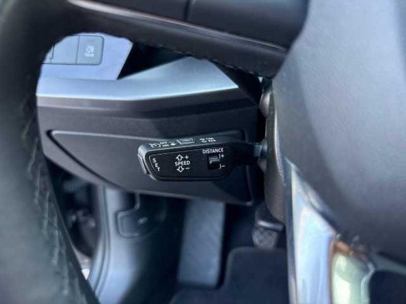 Audi A3 Sedan 30 1.0 tfsi S line edition