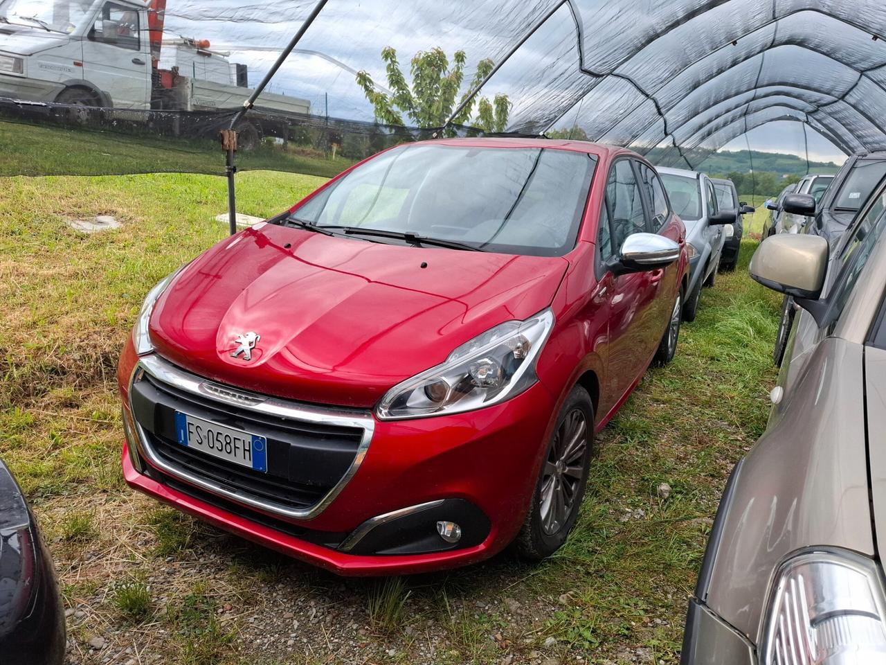 Peugeot 208 PureTech 82 5 porte Allure