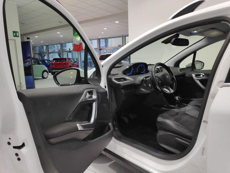 Peugeot 2008 BlueHDi 100 Allure*DIESEL*