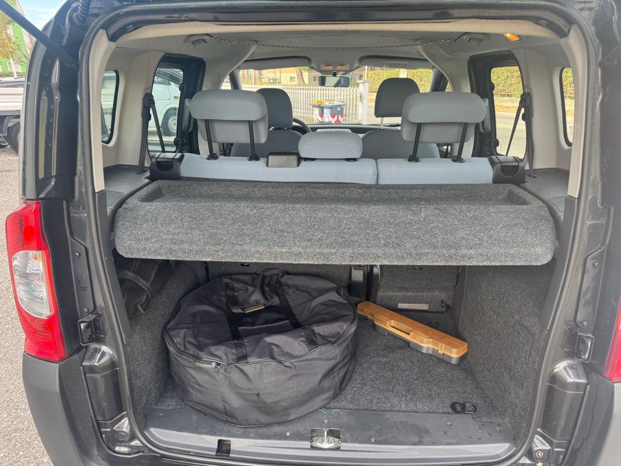 Peugeot Bipper Tepee 1.4 75CV Outdoor
