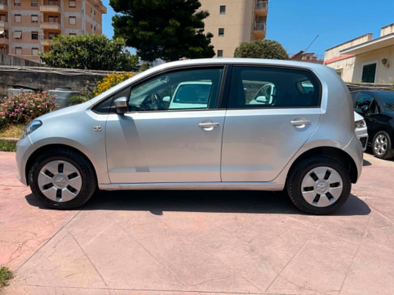 VOLKSWAGEN UP! 2014 1.0 5PORTE bluemotion technology