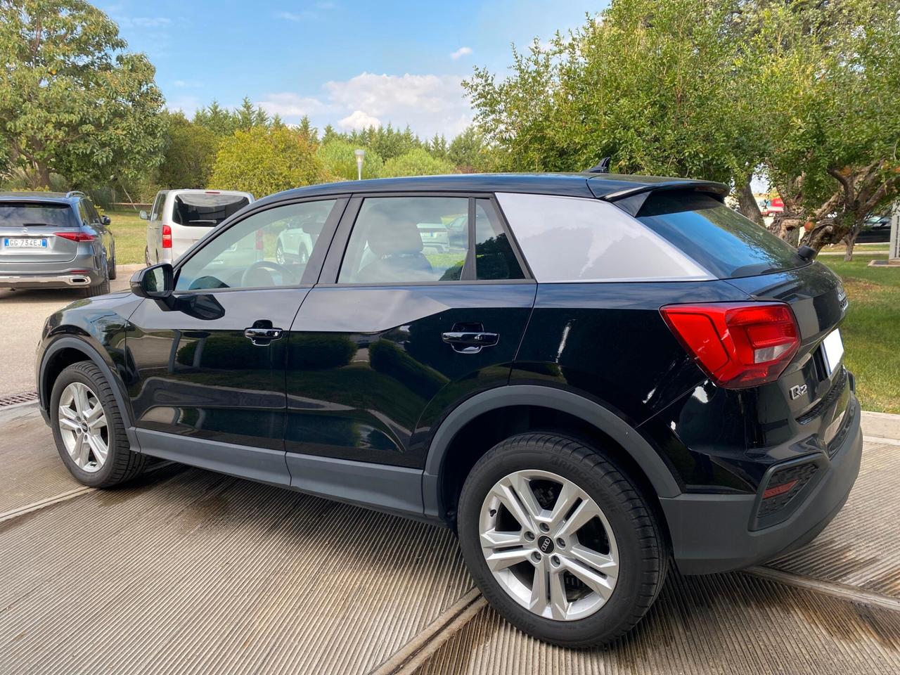 Audi Q2 35 TFSI Business