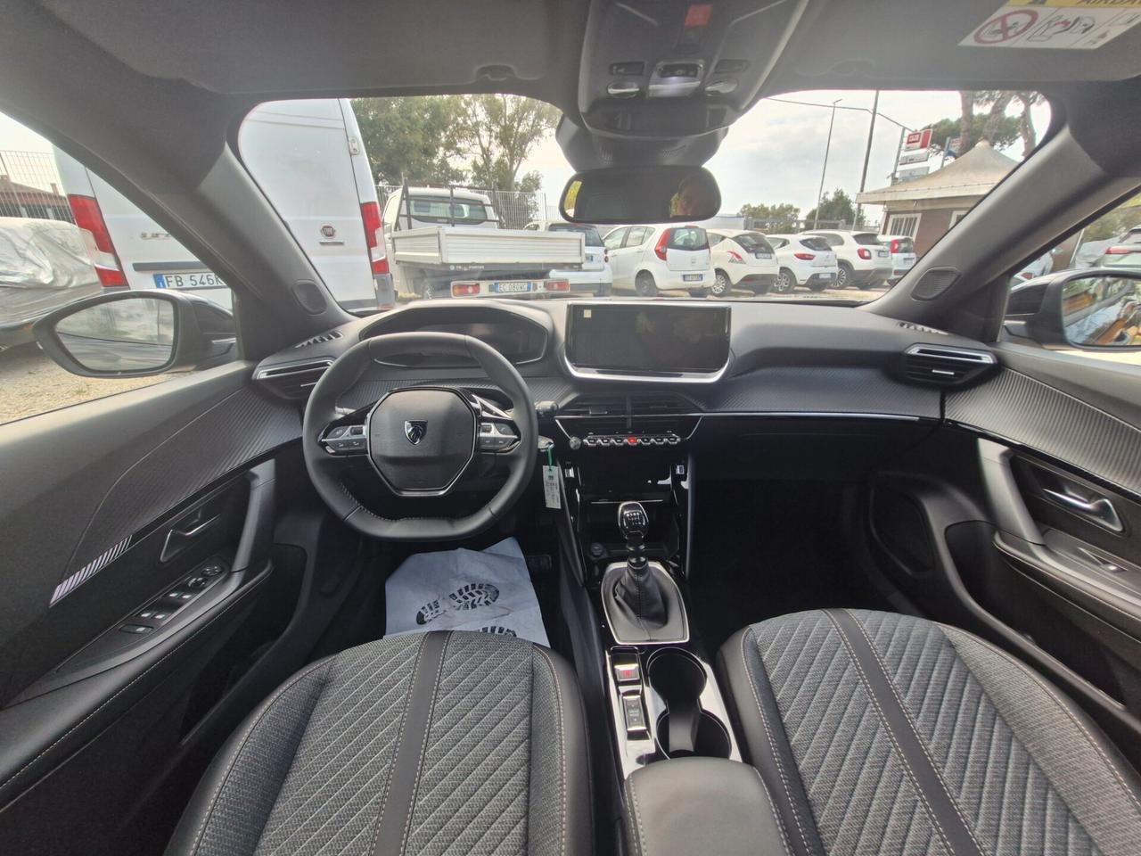 Peugeot 2008 Allure Pack KM 0