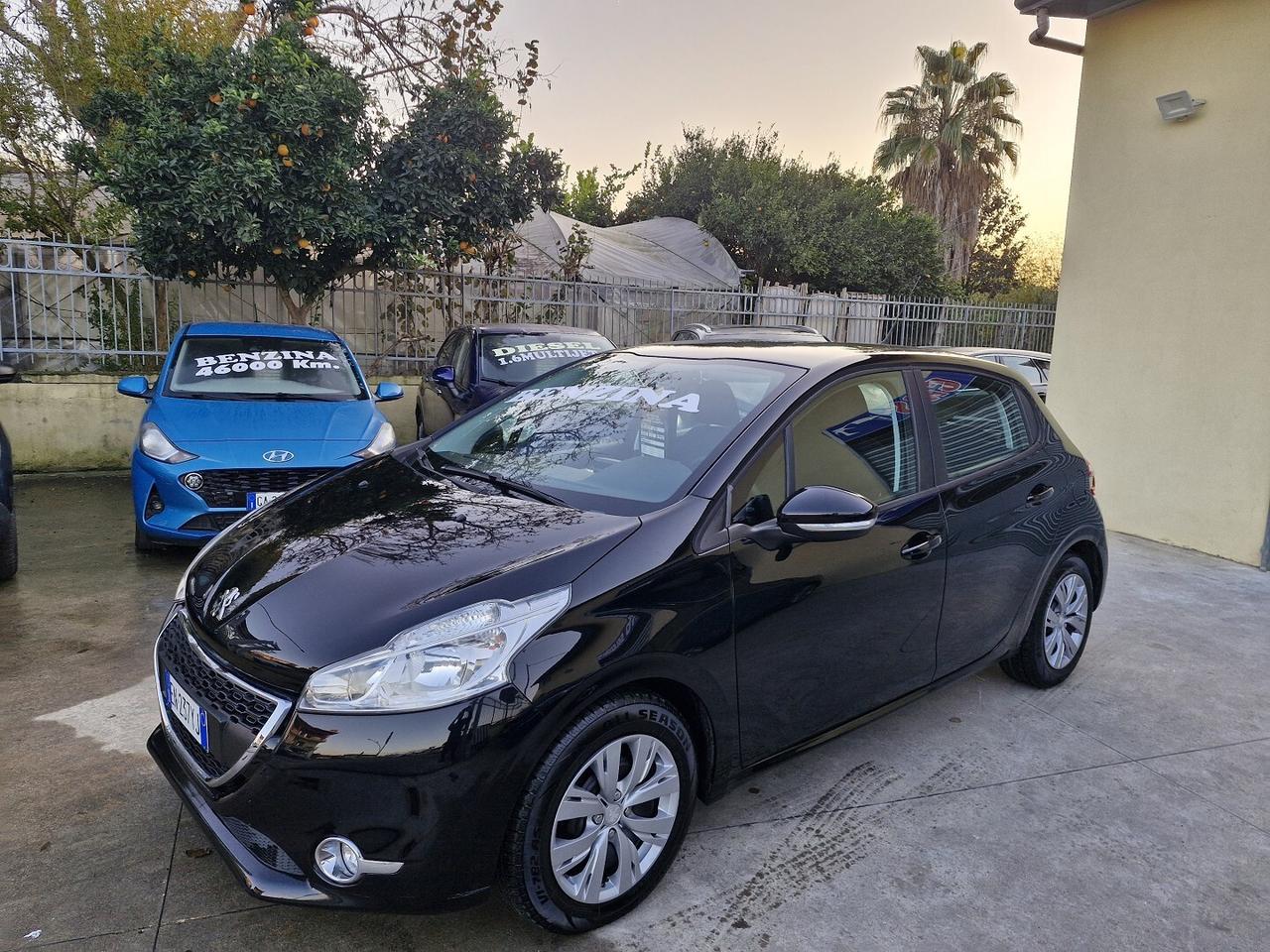 PEUGEOT 208 1.2 VTi 82 CV ALLURE BENZINA 130000KM