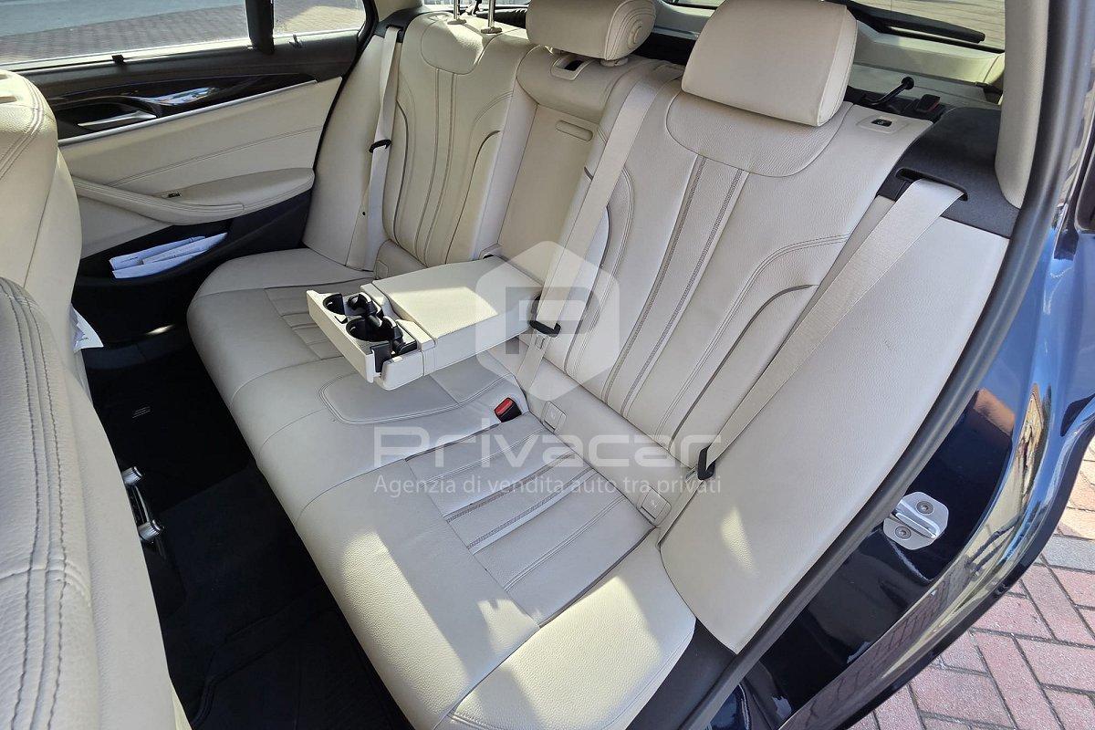 BMW 530d xDrive 249CV Touring Luxury