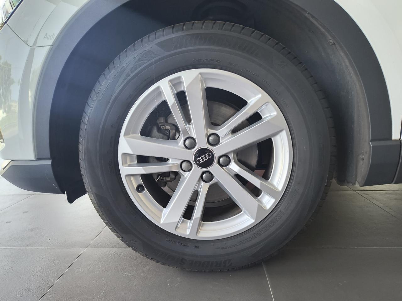 AUDI Q3 II 2018 - Q3 35 2.0 tdi Business s-tronic