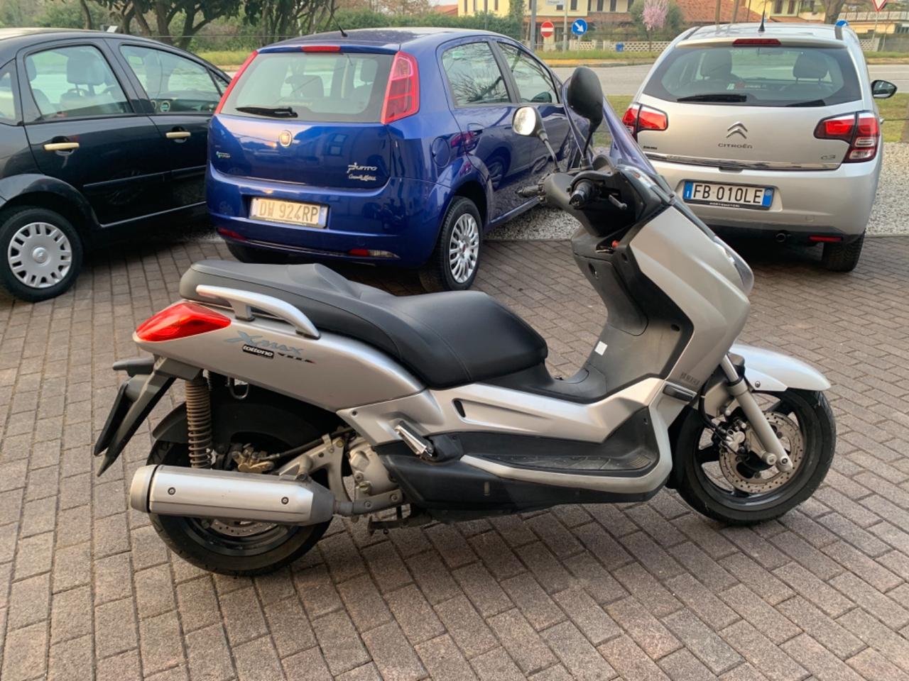 Yamaha X-Max 250 Sport
