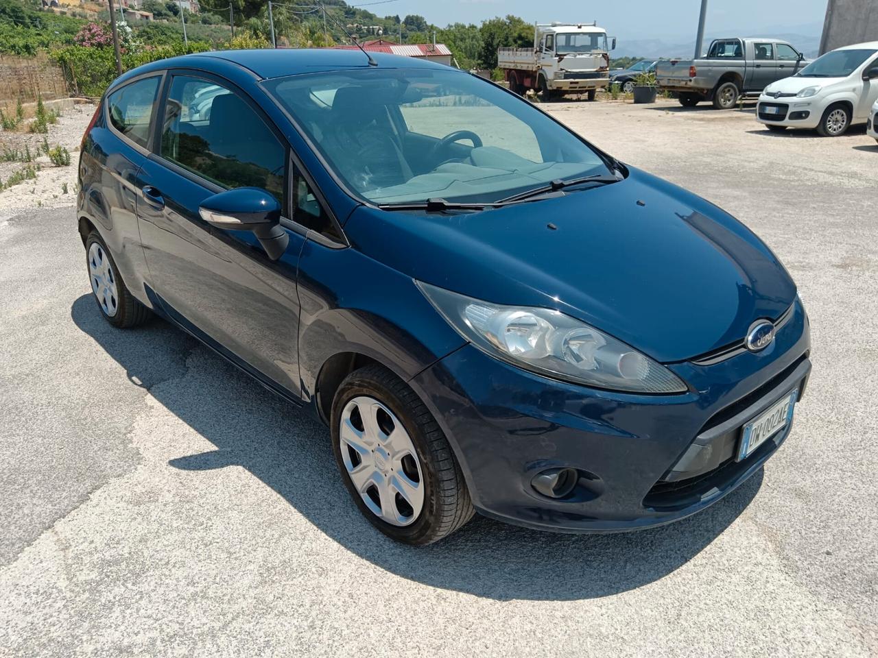 Ford Fiesta 1.2 82CV 3 porte Titanium