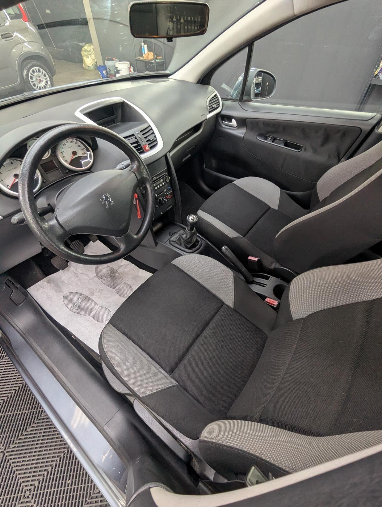 Peugeot 207 GPL