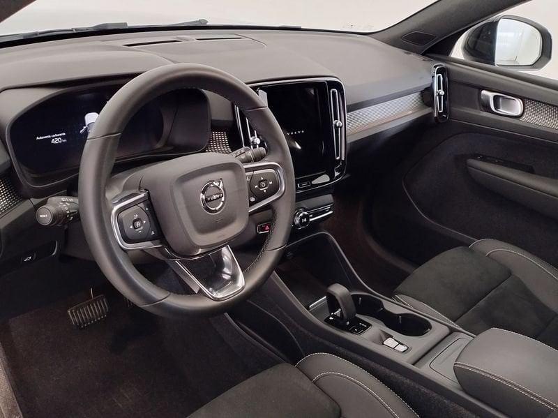 Volvo XC40 2023 2.0 b3 Core auto