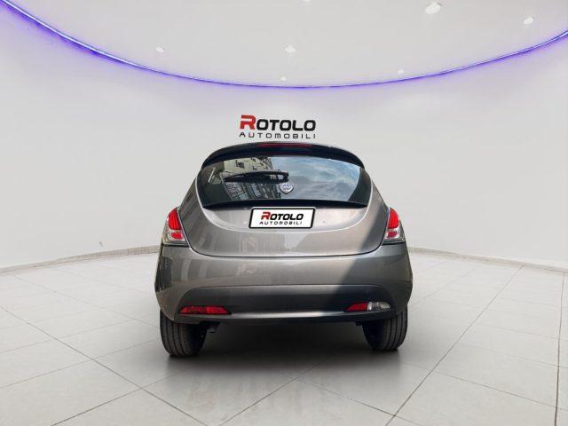 LANCIA Ypsilon 1.0 FireFly S&S Hybrid Oro