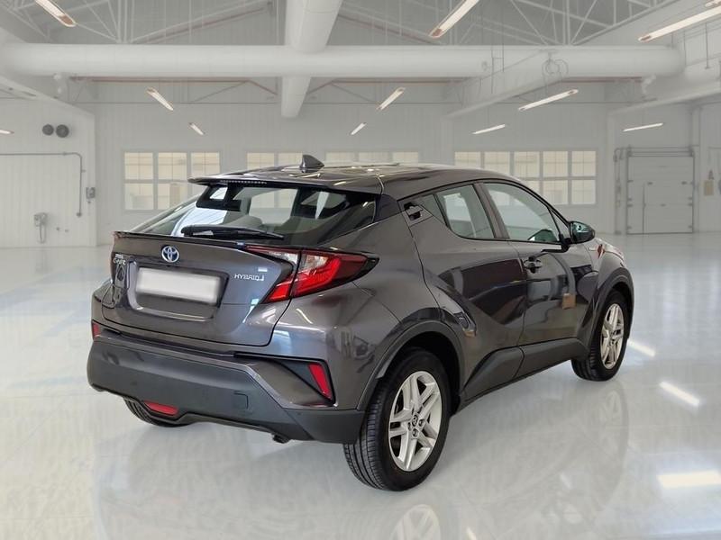 TOYOTA C-HR 1.8H 98CV E-CVT Business