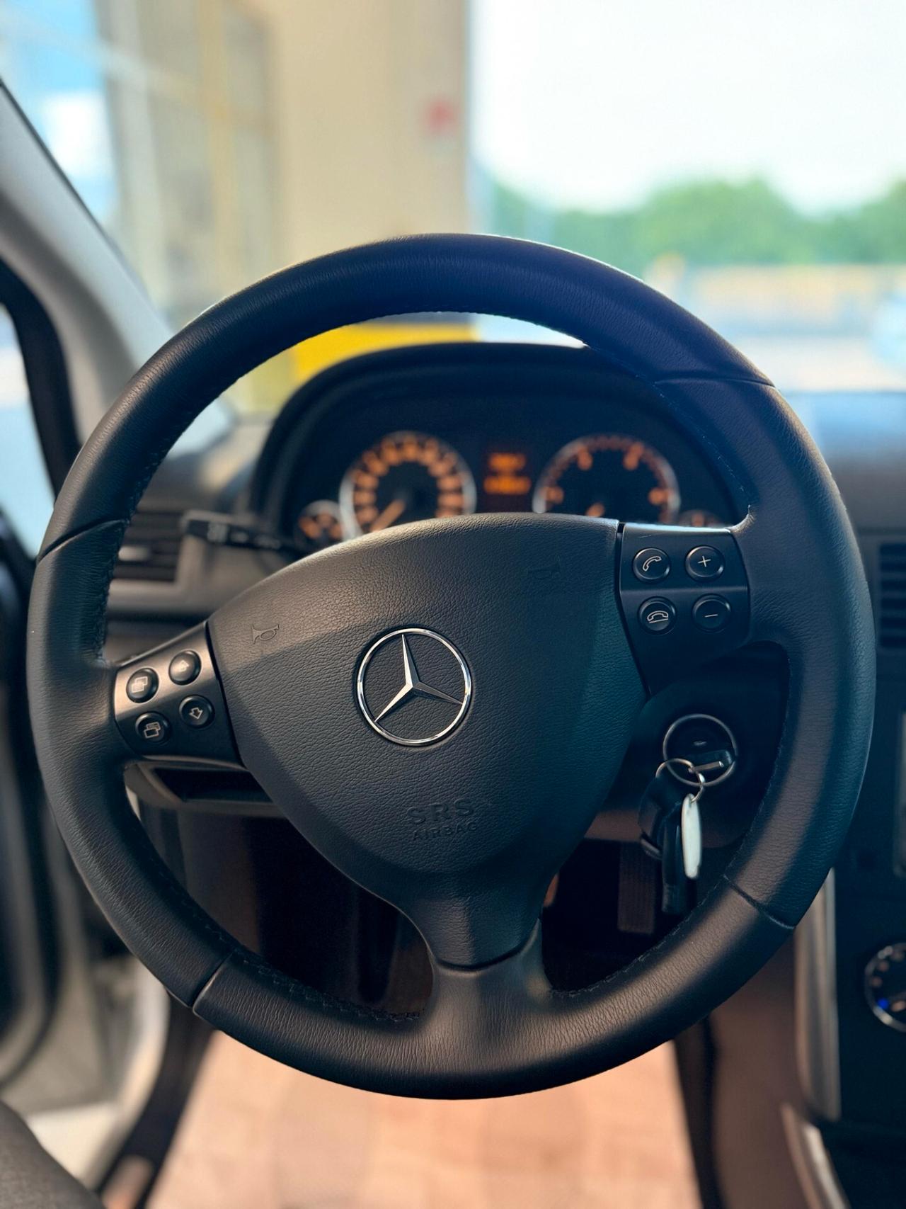 Mercedes-benz A 160 A 160 CDI Premium