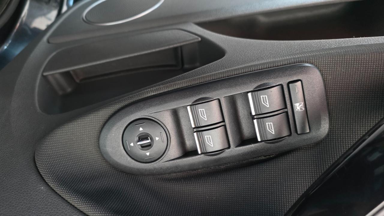 Ford C-Max 1.6 TDCi 110 CV Titanium DPF